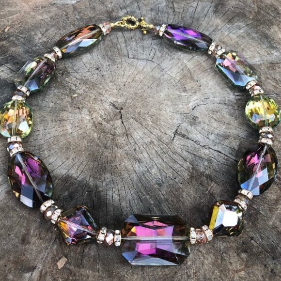 Multi-hued GLAMMY crystal collar - necklace - Picture 1 of 1